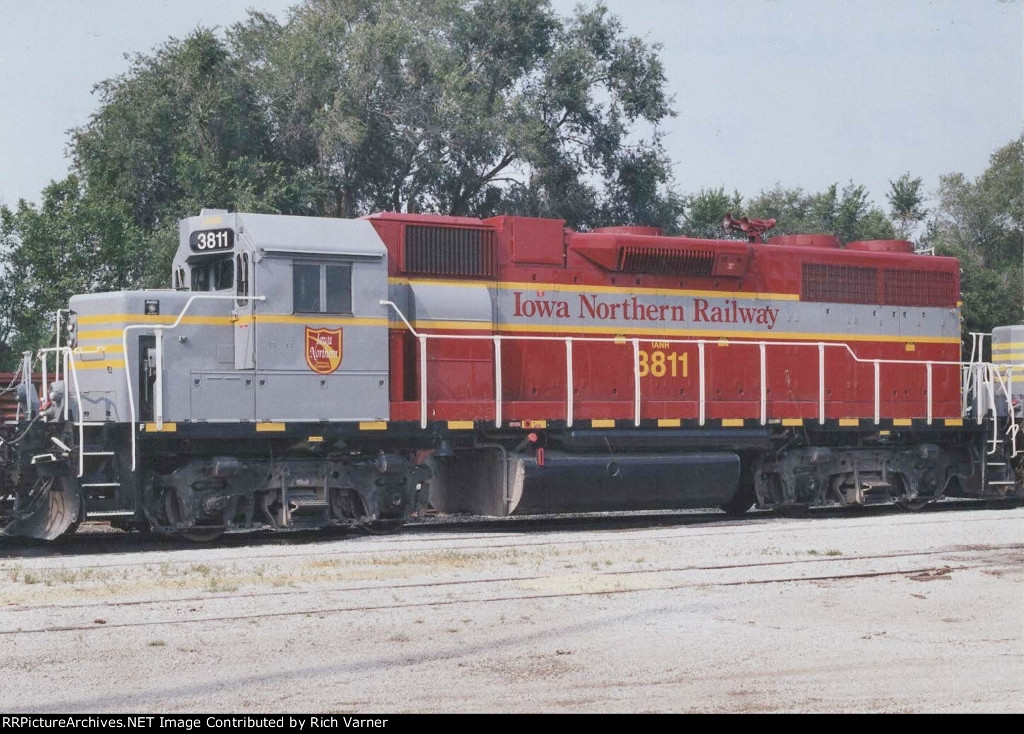 Iowa Northern RR (IANR) #3811